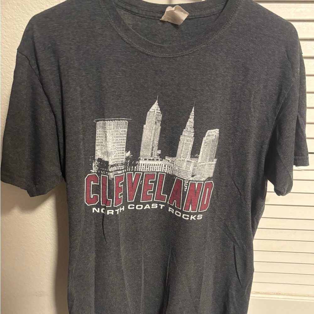 Cleveland Graphic Gray T-Shirt